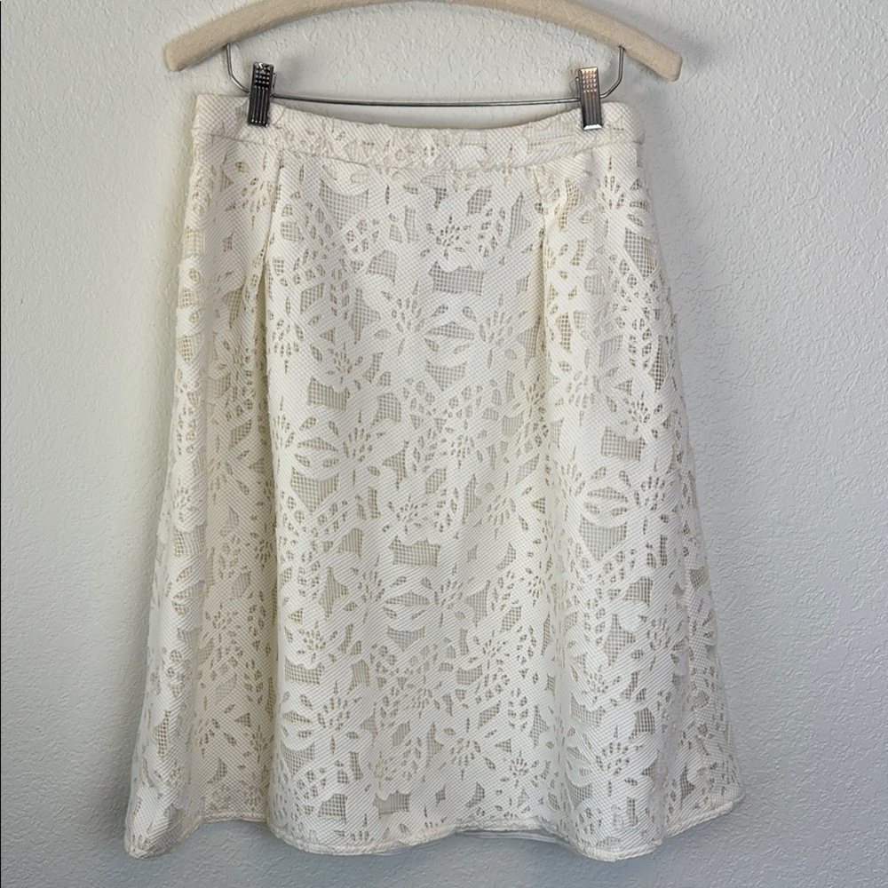 Women's White Eyelet Style Skirt - Sugar + Lips Size Large